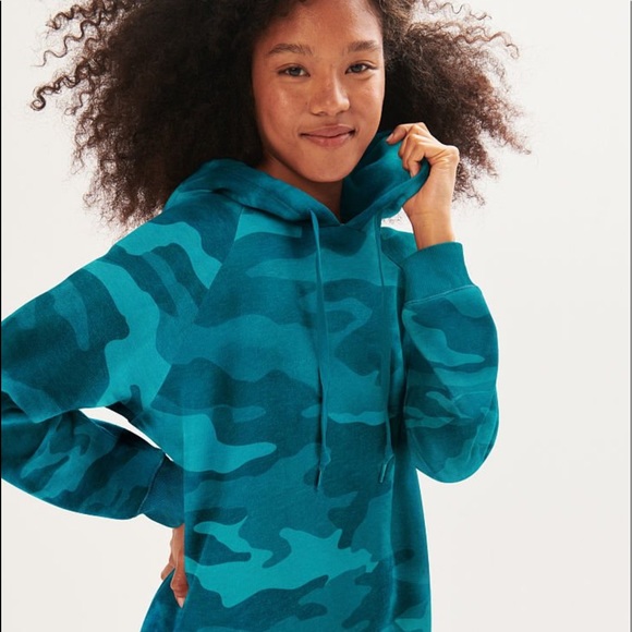 Victoria’s Secret pink sweatshirt dress size medium print camo - Picture 3 of 7